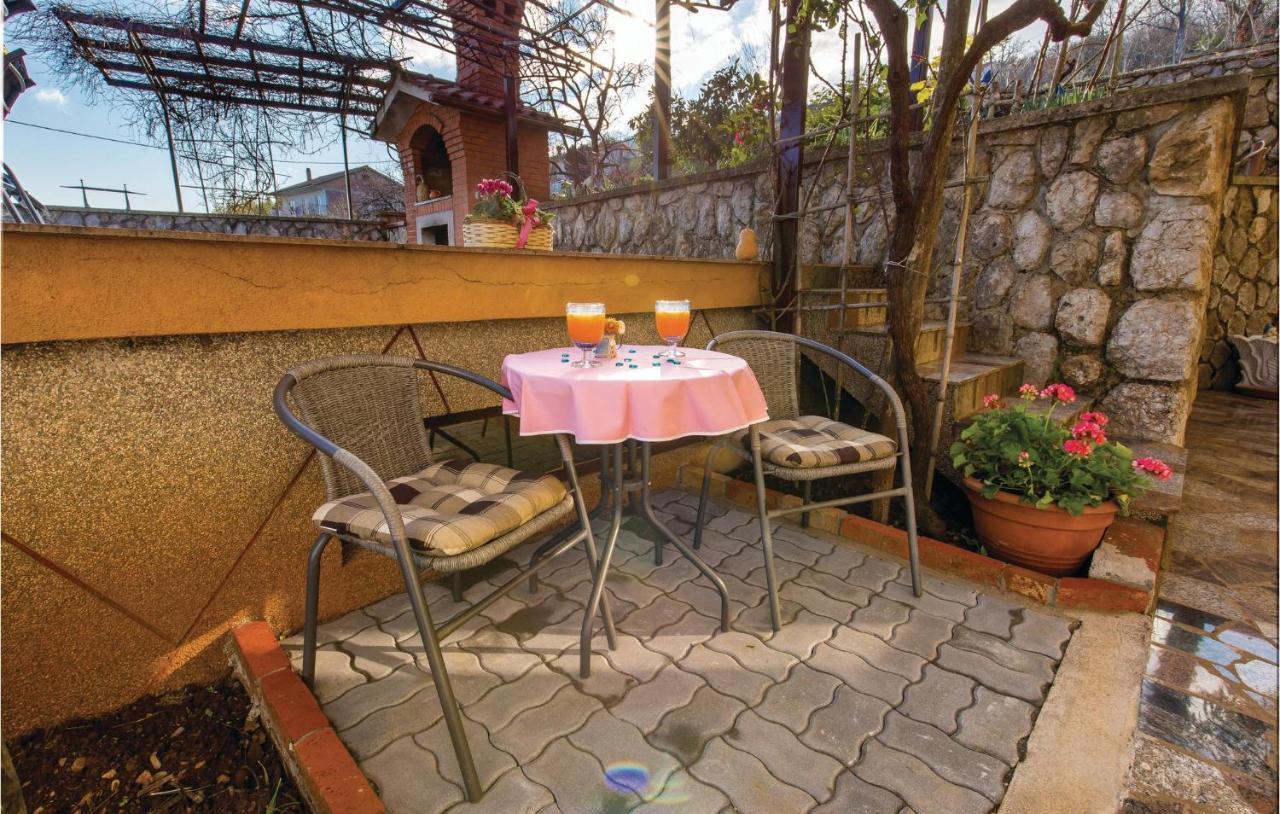 Cozy Apartment In Lovran With Kitchen Zewnętrze zdjęcie